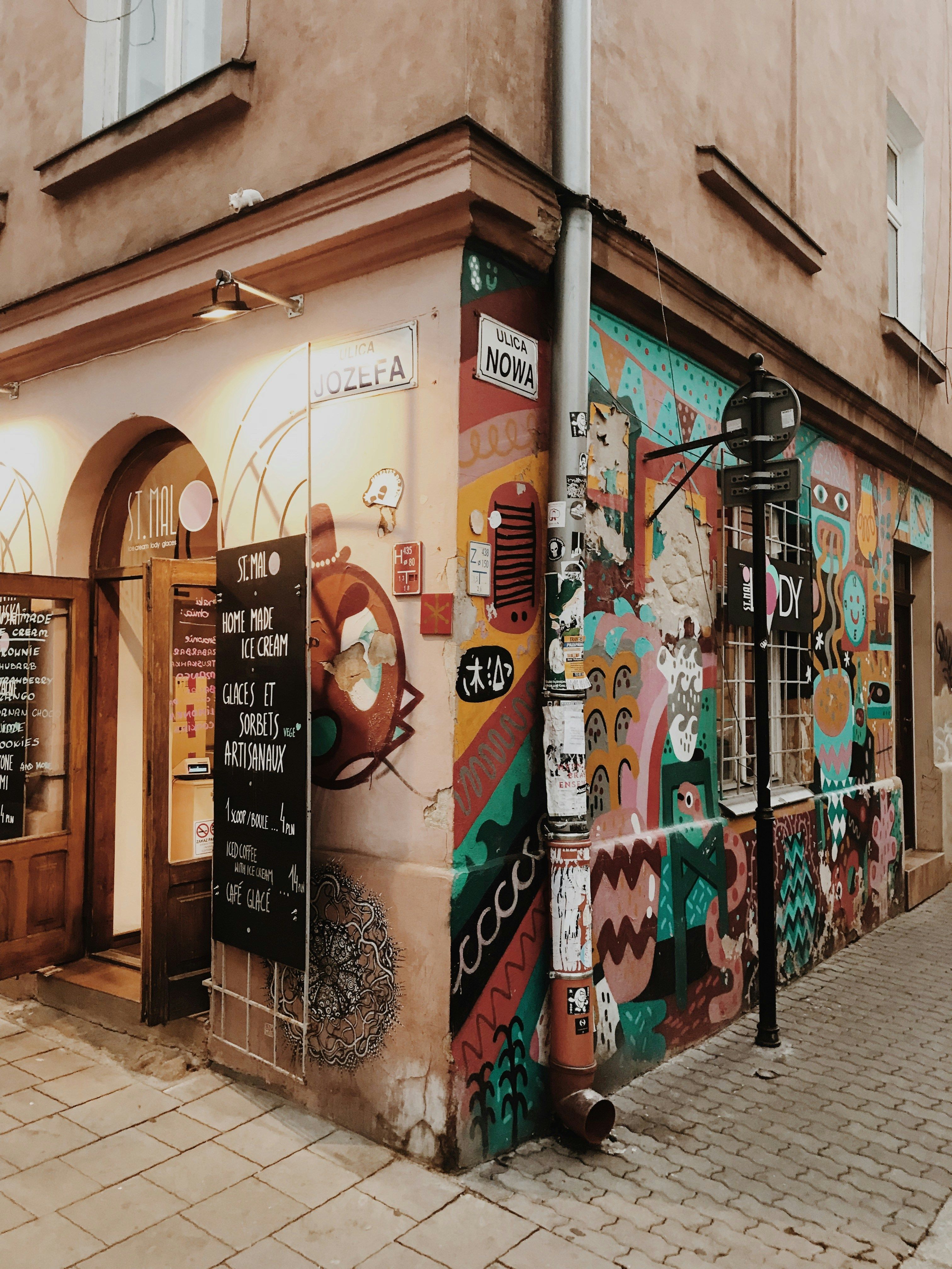 mateo-fernandez-PXsoCoa_pxc-unsplash.jpg